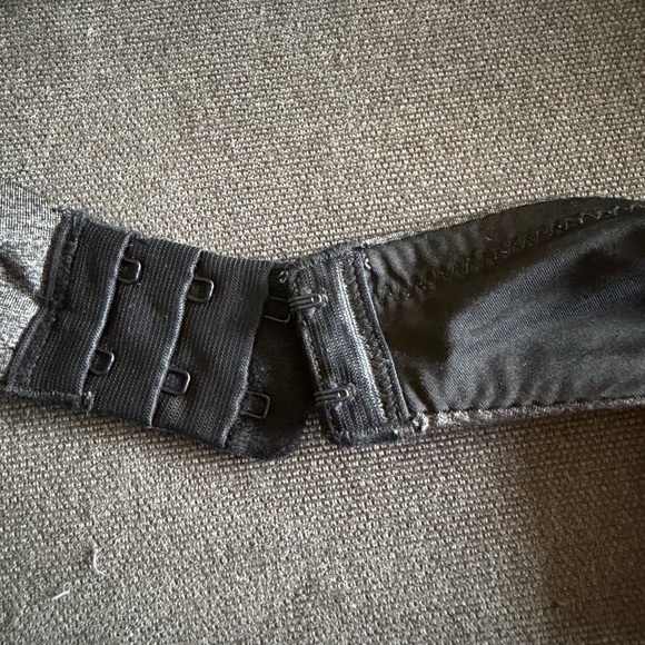 Adore Me Gray Women's Padded Bra - Picture 4 of 4